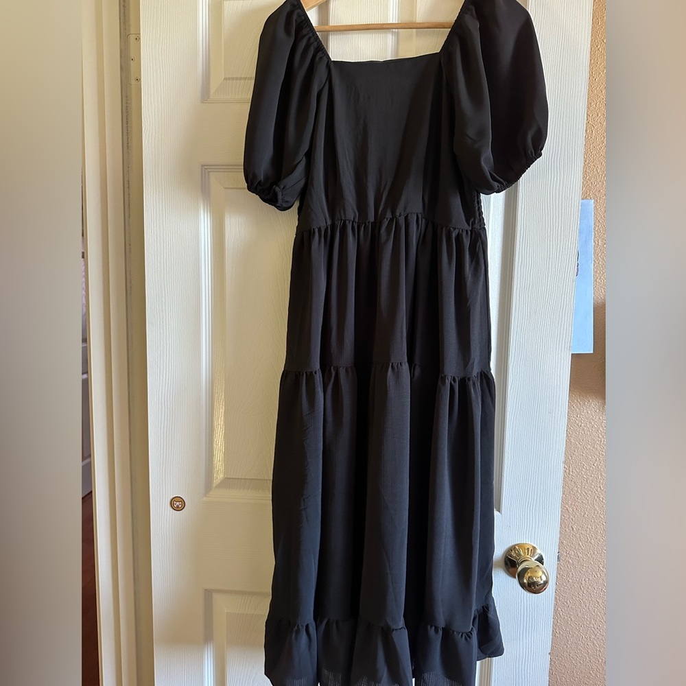 Black puffy dress size small